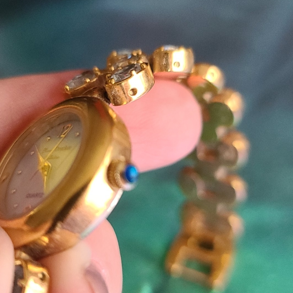 Watch - Picture 8 of 9